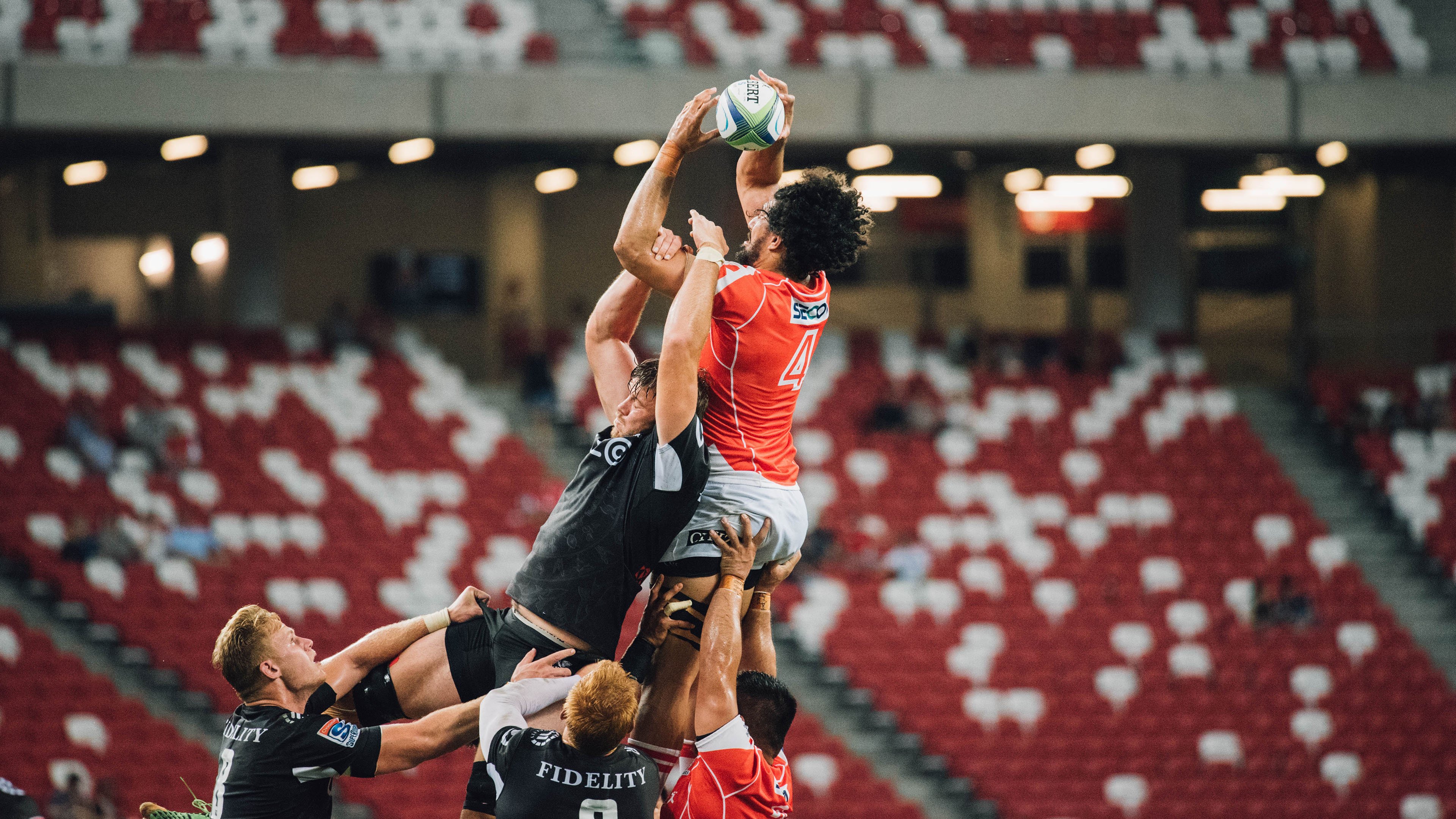 开云网页版-达米恩·麦肯齐：全黑队的“隐形杀手”，用精确的跑位撕开对方防线